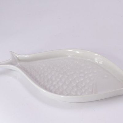 Mini Tigela de Porcelana Branca em Formato de Peixe